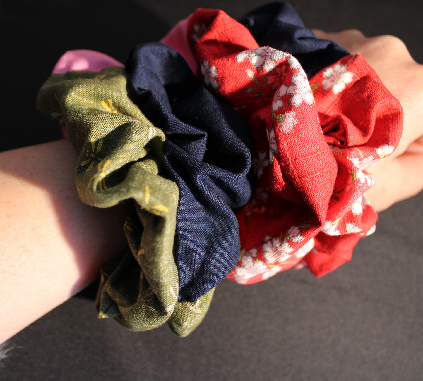 Scrunchies aus japanischem Stoff "TONBO"