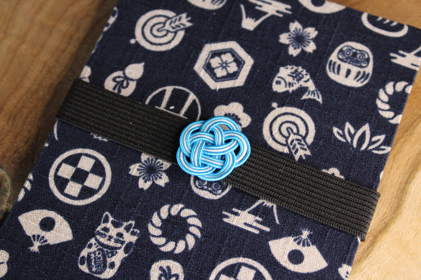 Traditionelles Mizuhiki Buch Band – Blumendesign für Notizbücher & Goshuincho A6