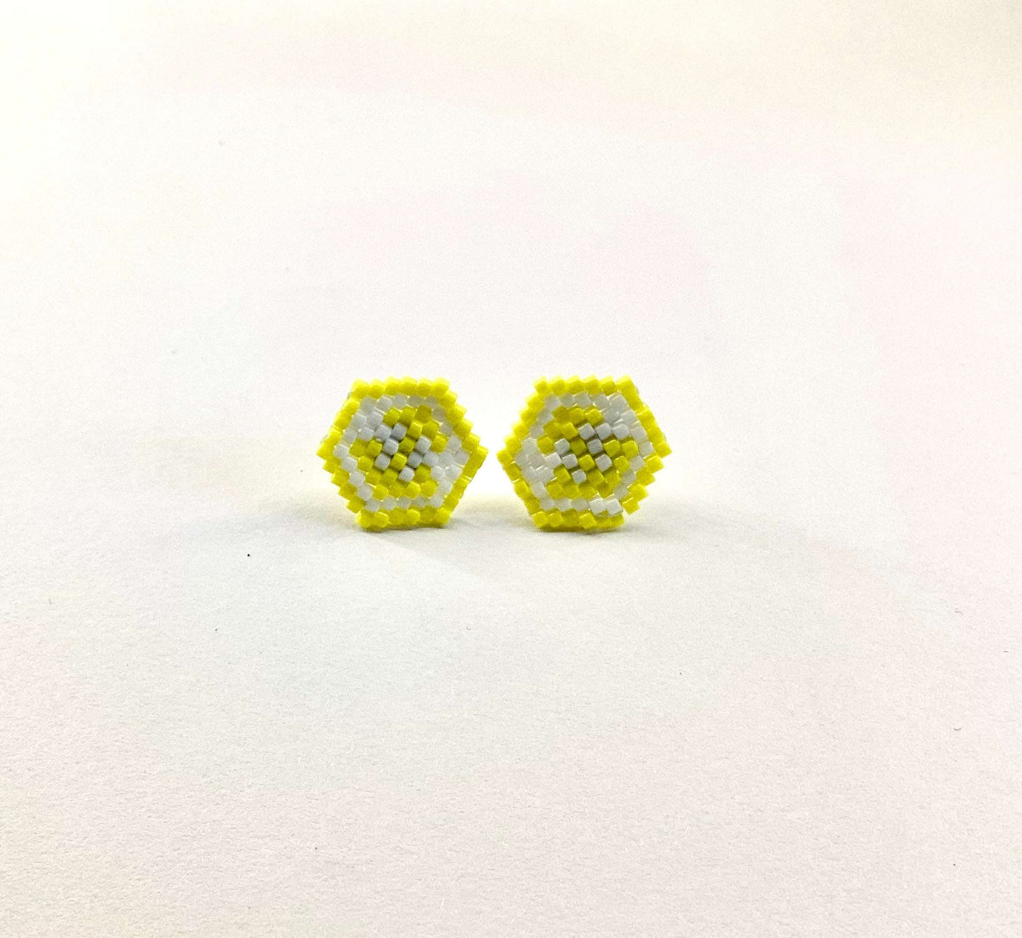 INDIVIDUELLE OHRSTECKER, Ankerohrringe, nautische Ohrringe, minimalistisch, Geschenk für Mutter und Tochter