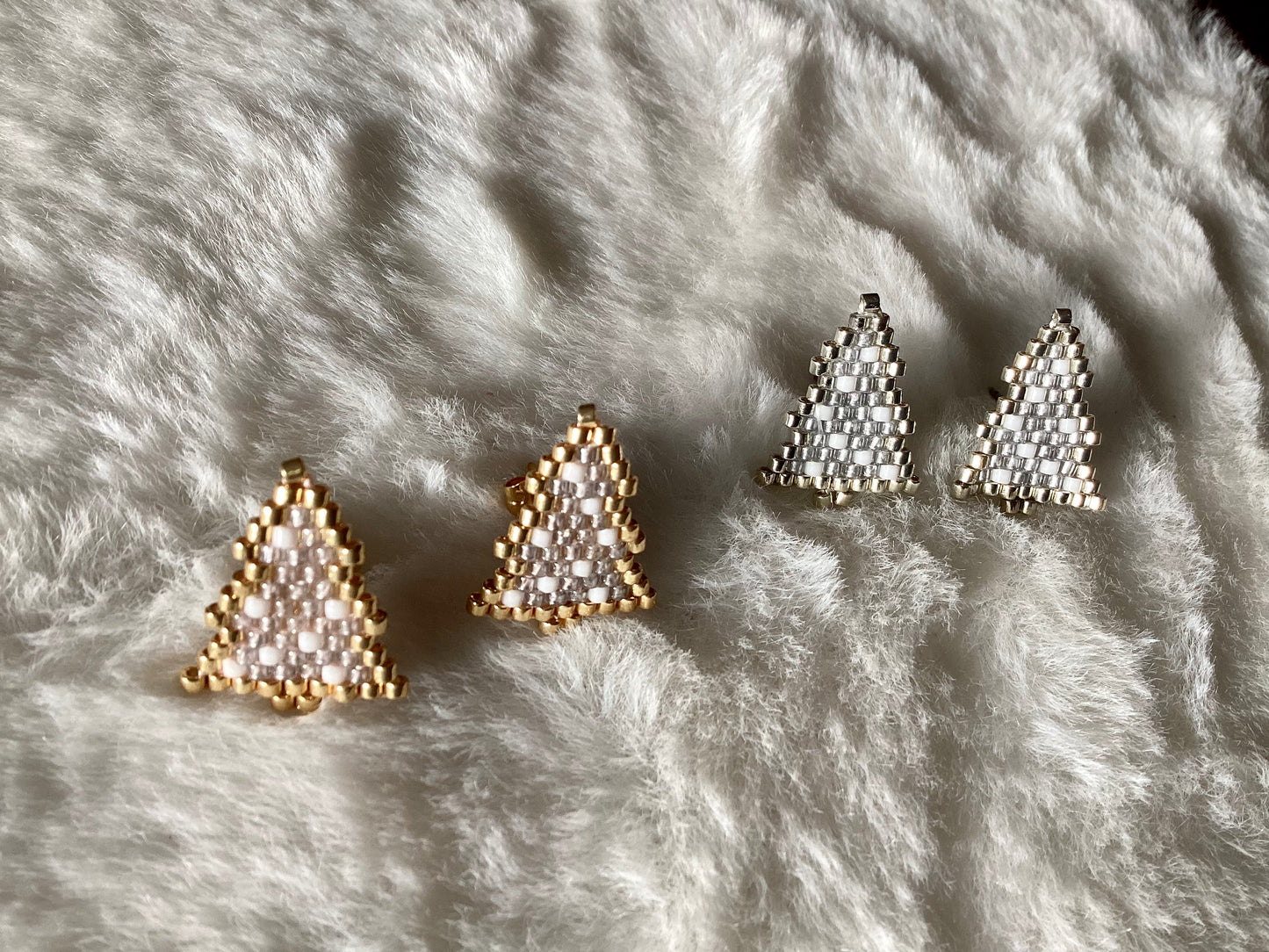 Tannenbaum-Motiv Perlenohrstecker für stilvolle Weihnachten