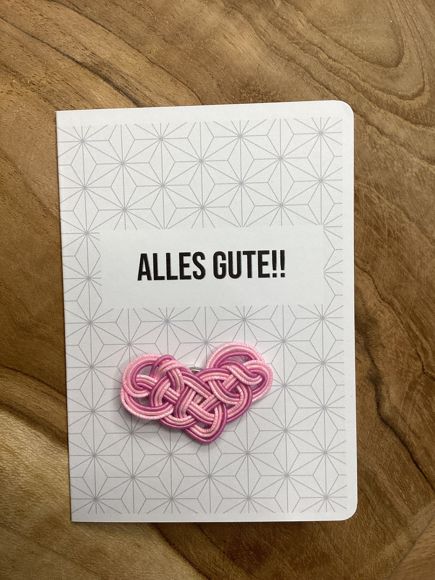 Herz-Motiv aus Mizuhiki – A6 Grußkarte mit Magnet