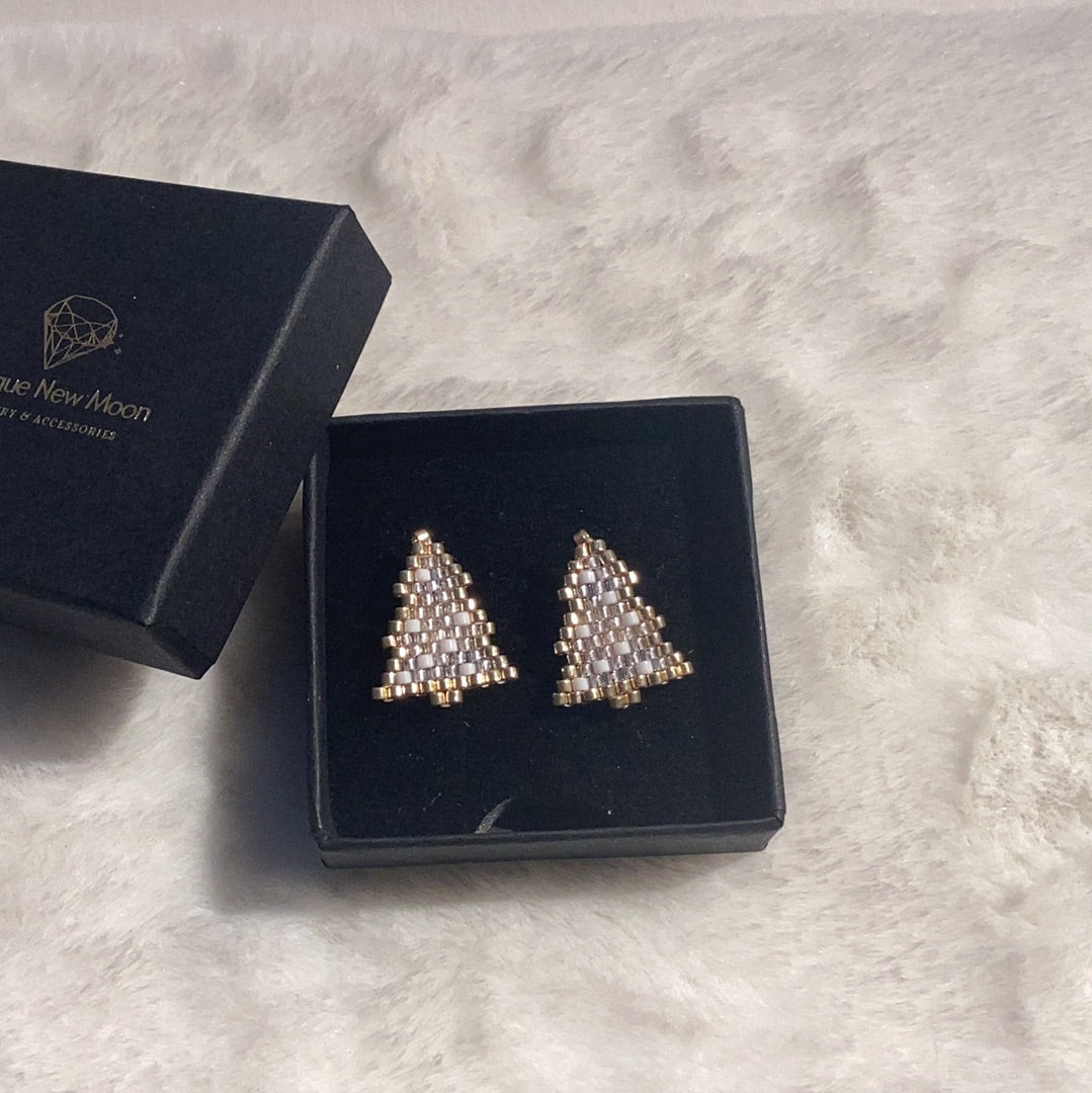 Tannenbaum-Motiv Perlenohrstecker für stilvolle Weihnachten