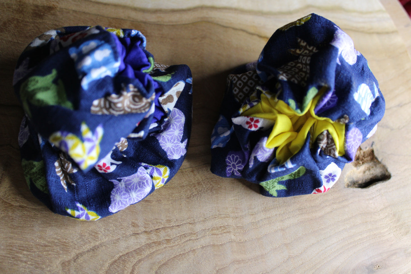 Scrunchie with Japanese rabbit pattern