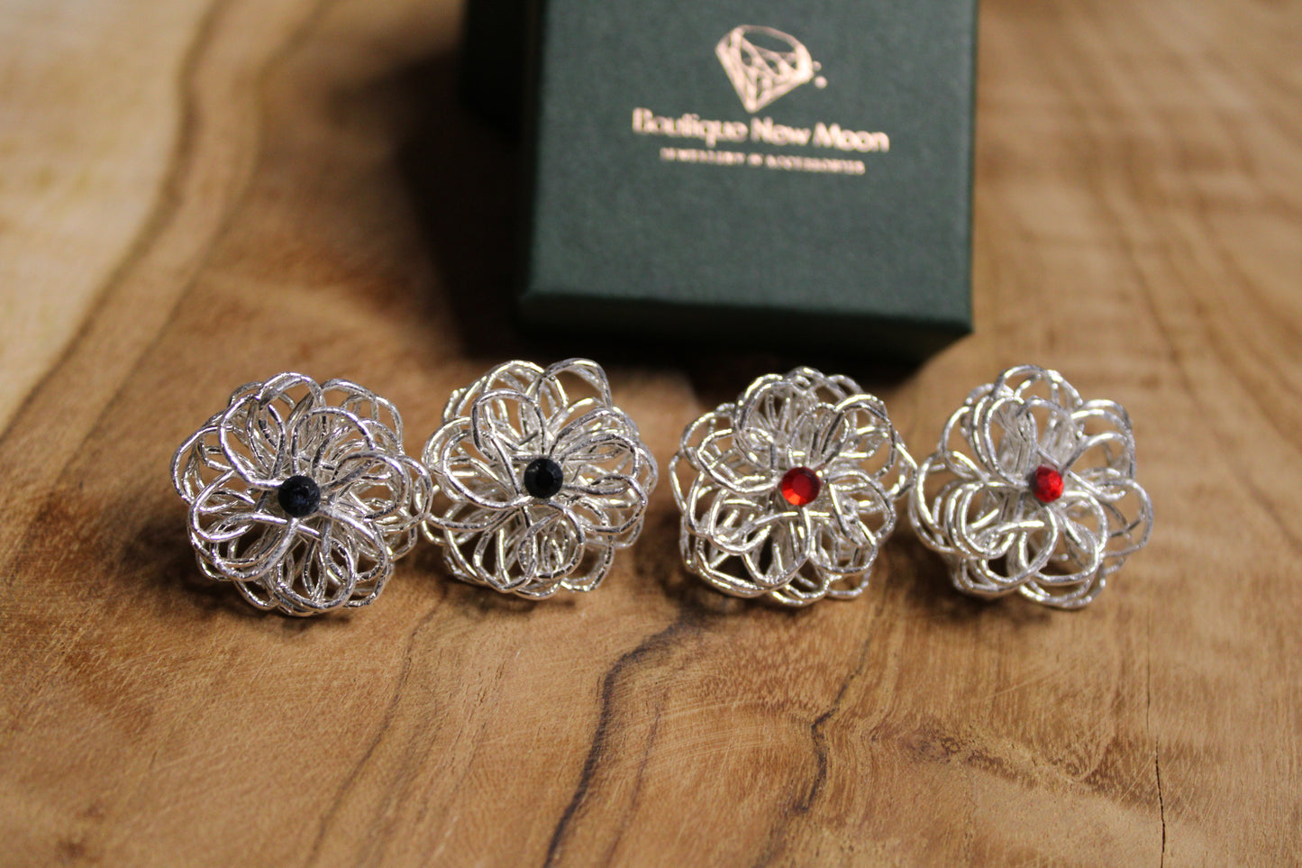 Mizuhiki Pompon stud earrings in silver with crystal bead – timelessly elegant design